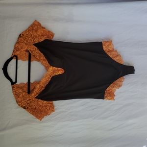 Bodysuit, pumpkin spice and black😃🎃 large.
